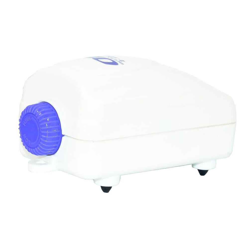 Pompa aer acvariu silentioasa Zero Noise cu o iesire 6 Pompa aer acvariu silentioasa Zero Noise cu o iesire pentru aerare acvarii, asigura oxigenare eficienta si fara zgomot. Pompa acvariu silentioasa. Pompa de aer acvariu silentioasa Zero Noise cu o iesire este alegerea perfecta pentru aerare acvarii fara zgomot. Aceasta pompa acvariu silentioasa asigura oxigenarea eficienta, fiind ideala pentru acvariile de toate dimensiunile. Daca esti in cautarea unei recomandari pentru pompa aer silentioasa, acest model produs de Ocean Free este solutia ideala. Este cea mai calitativa pompa aer cu o singura iesire din gama noastra de pompe aer pentru acvariu, garantand un nivel de zgomot redus in functionare, practic nu se aude in timpul functionarii, oferind un mediu linistit atat pentru tine, cat si pentru pestii tai. Beneficii principale: Pompa aer acvariu silentioasa: Functionare extrem de silentioasa, fara a deranja mediul din jurul acvariului. Pompa acvariu silentioasa: Asigura un nivel de zgomot extrem de redus, practic nu se aude in timpul functionarii. Aerare acvarii: Asigura oxigenarea necesara pentru un mediu acvatic sanatos. Recomandare pompa aer silentioasa: Produsul ideal pentru cei care cauta eficienta si liniste. Ocean Free: Marca de incredere, recunoscuta pentru calitatea si durabilitatea produselor sale. Caracteristici tehnice: Model: Z1000 (o iesire) Putere: 1,8 W Debit de aer: 72 litri / ora (1200 cc / min.) Dimensiuni: 14 cm (lungime) x 6,5 cm (latime) x 6,5 cm (inaltime) Alte avantaje: Debit de aer reglabil pentru a se adapta nevoilor acvariului tau. Componente de inalta calitate, durabile si eficiente. Consum de energie redus, fiind o solutie economica si ecologica. Alege pompa aer acvariu silentioasa Zero Noise cu o iesire pentru a te bucura de un acvariu bine oxigenat si fara zgomot. O pompa acvariu silentioasa recomandata de de clienti pentru performanta si calitatea sa.