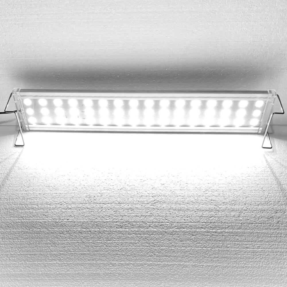Lampa LED pentru acvariu plantat 60 cm cu 48 leduri 6 Efect lampa LED pentru acvariu plantat, lampa led acvariu 60 cm, lampa acvariu 60 cm, lampa acvariu plantat, lampa led acvariu plantat, led acvariu plantat