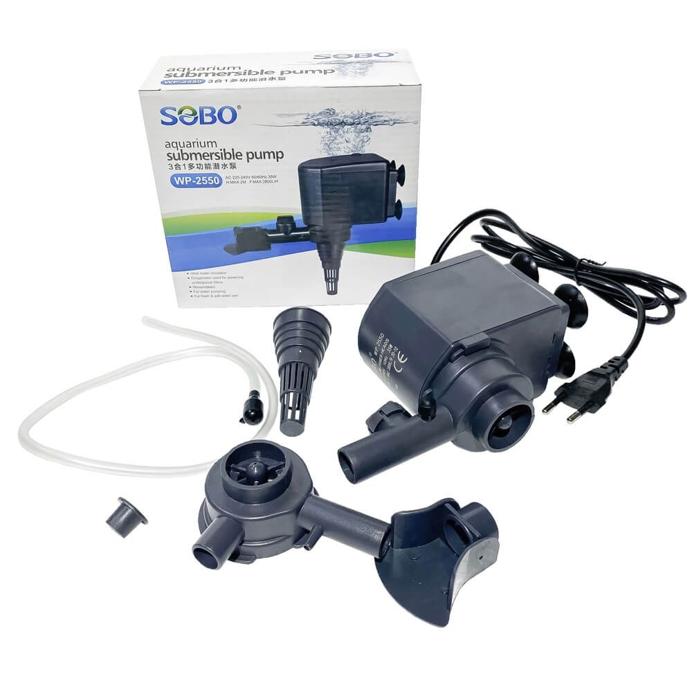 Pompa de apa 2800 litri/ora Powerhead 5 Pompa de apa 2800 l /h powerhead utilizabila ca pompa de apa submersibila, pompa recirculare apa acvariu, pompa arteziana sau pompa cascada. Pompa de apa cu debit de 2800 l/h Power Head este o alegere excelenta pentru diverse aplicatii acvatice. Aceasta pompa de apa submersibila este ideala pentru utilizare in acvarii, fantani arteziene, sisteme de recirculare a apei si cascade. Datorita debitului impresionant de 2800 litri pe ora, aceasta pompa satisface cerintele de apa ale multor proiecte acvatice. Beneficii si utilizari Pompa de apa submersibila: Pompa de apa 2800 l/h este perfecta pentru utilizarea submersibila, garantand o circulatie optima a apei in acvarii si alte medii acvatice. Pompa recirculare apa acvariu: Asigura o recirculare eficienta a apei in acvarii, mentinand un mediu sanatos pentru pesti si plante. Pompa arteziana: Ideala pentru fantani arteziene, aceasta pompa adauga un element decorativ atragator, creand un spectacol de apa fascinant. Pompa cascada: Utilizata pentru cascade, pompa asigura un flux constant de apa, accentuand frumusetea naturala a gradinii sau iazului tau. Caracteristici tehnice Debit maxim: 2800 l/h Inaltimea maxima a coloanei de apa: 2,00 m Consum electric / Putere: 35 W Dimensiuni: Lungime: 15,5 cm Latime: 6,8 cm Inaltime: 10,4 cm Inaltime inclusiv sorbul conic: 17 cm Diametrul exterior al stutului de evacuare a apei: 19 mm Diametrul exterior al gurii de absorbtie a apei: 32 mm Lungimea cablului de alimentare: 110 cm Avantaje Materiale durabile: Fabricata din materiale de foarte buna calitate, pompa are o durata de viata extinsa. Usor de intretinut: Designul simplu permite o curatare si intretinere rapida si usoara. Functie de admisie aer: In modul powerhead, pompa poate fi utilizata si cu functia de admisie aer, oferind versatilitate suplimentara. Pret pompa apa avantajos pentru un debit de 2800 litri/ora. Pompa de apa cu debit de 2800 litri/ora Power Head este solutia ideala pentru oricine cauta o pompa de apa submersibila fiabila, eficienta si versatila. Indiferent de necesitatile tale acvatice, aceasta pompa ofera performanta si durabilitate exceptionale.