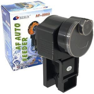 Hranitor automat pesti Resun AF-2003 este solutia ideala pentru alimentarea eficienta a pestilor. Dozator mancare pesti usor de utilizat, cu functii precise, perfect ca automat mancare pesti pentru acvarii de orice dimensiune.