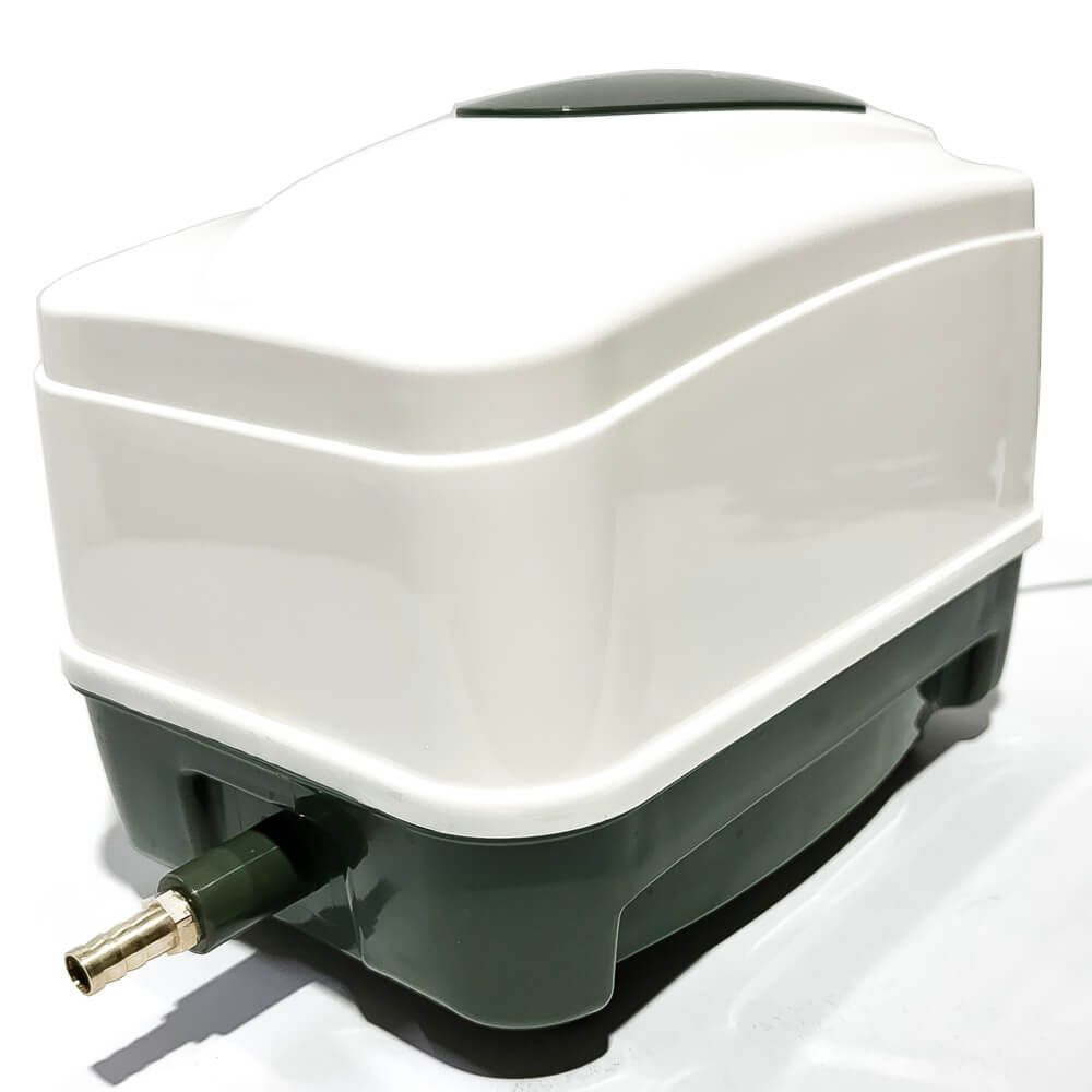 Aerator iaz profesional AIRLAB 120 l/min 10 Aerator iaz profesional AIRLAB 120 l/min, compresor aer acvarii, ideal pentru oxigenarea apei. Performanta superioara cu gen de pompe aer Hiblow. Compresor aer acvarii cu performanta inegalabila. Investeste in calitate si rezultate durabile! Aeratorul iaz profesional AIRLAB 120 l/min este solutia ideala pentru oxigenarea eficienta a apei in iazuri si acvarii. Cu un compresor aer acvarii de inalta performanta, acest produs asigura un flux constant de aer de 120 litri pe minut, fiind perfect pentru mentinerea sanatatii si vitalitatii vietuitoarelor acvatice. Acest aerator este echipat cu un motor electromagnetic puternic si fiabil, care functioneaza silentios, asigurand un mediu fara zgomot atat pentru pesti cat si pentru utilizatori. Designul robust si materialele durabile fac din AIRLAB o investitie de lunga durata, potrivita pentru orice tip de iaz sau acvariu. Instalarea si intretinerea aeratorului AIRLAB 120 l/min sunt extrem de simple, fiind compatibil cu prizele standard de alimentare. Datorita consumului redus de energie, acest compresor aer acvarii este o optiune economica si ecologica pentru proprietarii de iazuri si acvarii. Vine echipat cu accesorii de distribuire a aerului. Caracteristici principale: Debit ridicat: 120 l/min Motor puternic si fiabil Functionare silentioasa Usor de instalat si intretinut Consum redus de energie: 70 W Presiune: 0,048 Mpa Utilizari multiple: Aerare iazuri Aerare acvarii Aerare fose septice Folosind aeratorul iaz profesional AIRLAB 120 l/min aveti garantia ca vietuitoarele acvatice au parte de oxigenarea necesara! Acesta poate fi folosit si ca aerator iaz peste in sezonul cald, cand necesarul de oxigen creste odata cu temperatura apei. Avantaje: Aerare puternica si constanta Design ce reduce zgomotul si vibratiile Corp si mecanisme rezistente si durabile Excelent pentru volume mari de apa Aeratorul iaz profesional AIRLAB 120 l/min reprezinta alegerea perfecta pentru oricine doreste sa mentina un mediu acvatic sanatos si bine oxigenat.