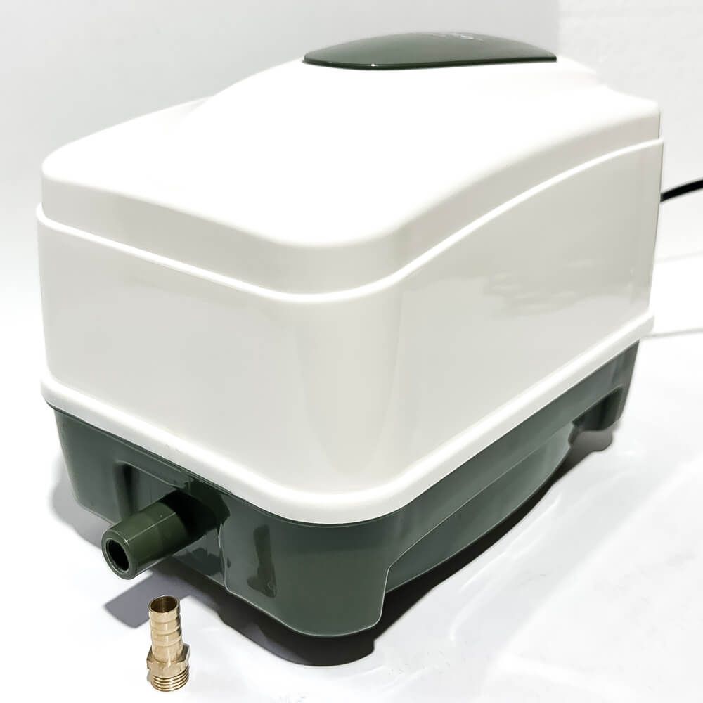 Aerator iaz profesional AIRLAB 120 l/min 7 Aerator iaz profesional AIRLAB 120 l/min, compresor aer acvarii, ideal pentru oxigenarea apei. Performanta superioara cu gen de pompe aer Hiblow. Compresor aer acvarii cu performanta inegalabila. Investeste in calitate si rezultate durabile! Aeratorul iaz profesional AIRLAB 120 l/min este solutia ideala pentru oxigenarea eficienta a apei in iazuri si acvarii. Cu un compresor aer acvarii de inalta performanta, acest produs asigura un flux constant de aer de 120 litri pe minut, fiind perfect pentru mentinerea sanatatii si vitalitatii vietuitoarelor acvatice. Acest aerator este echipat cu un motor electromagnetic puternic si fiabil, care functioneaza silentios, asigurand un mediu fara zgomot atat pentru pesti cat si pentru utilizatori. Designul robust si materialele durabile fac din AIRLAB o investitie de lunga durata, potrivita pentru orice tip de iaz sau acvariu. Instalarea si intretinerea aeratorului AIRLAB 120 l/min sunt extrem de simple, fiind compatibil cu prizele standard de alimentare. Datorita consumului redus de energie, acest compresor aer acvarii este o optiune economica si ecologica pentru proprietarii de iazuri si acvarii. Vine echipat cu accesorii de distribuire a aerului. Caracteristici principale: Debit ridicat: 120 l/min Motor puternic si fiabil Functionare silentioasa Usor de instalat si intretinut Consum redus de energie: 70 W Presiune: 0,048 Mpa Utilizari multiple: Aerare iazuri Aerare acvarii Aerare fose septice Folosind aeratorul iaz profesional AIRLAB 120 l/min aveti garantia ca vietuitoarele acvatice au parte de oxigenarea necesara! Acesta poate fi folosit si ca aerator iaz peste in sezonul cald, cand necesarul de oxigen creste odata cu temperatura apei. Avantaje: Aerare puternica si constanta Design ce reduce zgomotul si vibratiile Corp si mecanisme rezistente si durabile Excelent pentru volume mari de apa Aeratorul iaz profesional AIRLAB 120 l/min reprezinta alegerea perfecta pentru oricine doreste sa mentina un mediu acvatic sanatos si bine oxigenat.