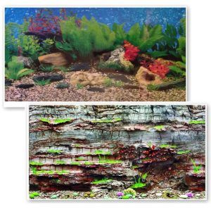 Imagine cu Poster fundal acvariu dublu, un fundal acvariu plin de verdeata si roci, realizat din folie fundal acvariu rezistenta, folosit ca background acvariu pentru un efect natural.