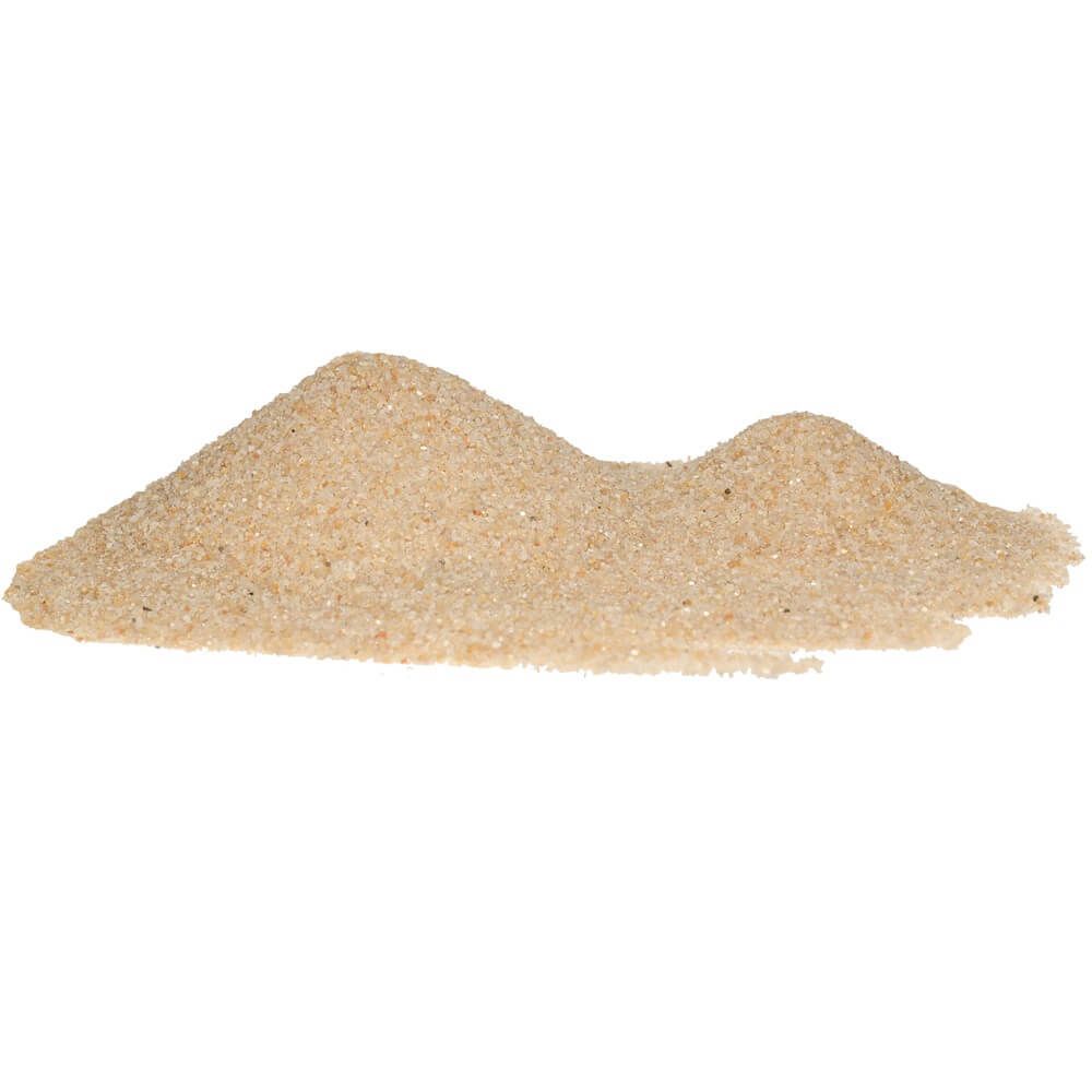 Nisip acvariu natural 0,6-1,6 mm Sahara fin 1 kg. 3 Caracteristici principale: Granulatie perfecta: Cu dimensiuni intre 0,6 si 1,6 mm, acest nisip inert acvariu asigura o baza stabila si permeabila pentru plante si pentru dezvoltarea ecosistemului din acvariu. Culoare naturala si estetica: Tenta subtila roz confera un aspect elegant, potrivit pentru orice tip de design acvatic. Nisip cuart acvariu foarte apreciat in Aqua Skaping pentru impactul vizual deosebit. Siguranta pentru vietuitoare: Marginile rotunjite ale granulelor elimina riscul de ranire a pestilor sau a nevertebratelor, asigurand un habitat prietenos si linistit. Substrat inert: Produsul nu influenteaza pH-ul apei si nu elibereaza substante nocive, mentinand echilibrul chimic din acvariu. Sustinerea filtrarii biologice: Structura nisipului permite colonizarea bacteriilor benefice, contribuind la filtrarea biologica si la calitatea optima a apei. Beneficii remarcabile: Substrat excelent pentru plante: Datorita granulatiei fine, nisipul asigura o prindere ferma a radacinilor, sprijinind cresterea sanatoasa a plantelor din acvariu. Aspect natural si atractiv: Nisipul roz adauga o nota unica de eleganta, transformand acvariul intr-o adevarata opera de arta subacvatica. Habitat sigur: Fiind realizat din materiale 100% naturale, acest nisip inert acvariu este complet sigur pentru pesti, plante si nevertebrate. Versatilitate: Poate fi utilizat nu doar in acvarii, ci si pentru diverse decoratiuni interioare si exterioare, precum gradini, ghivece sau alei. Durabilitate: Nisip cuart acvariu care isi pastreaza proprietatile pe termen lung, fiind rezistent la actiunea factorilor de mediu si a CO2.