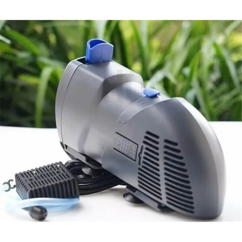 Filtru acvariu Ocean Free Hydra 20 acvarii max.100 litri 4 Filtrul acvariu Ocean Free Hydra 20 este un purificator de apa inovator, perfect pentru mentinerea unui acvariu de 100 litri intr-o stare optima, garantand apa curata, pestii sanatosi si reducand mirosurile neplacute. Folosind tehnologia avansata Hydro-Pure, acest filtru depaseste performantele sistemelor conventionale de filtrare, oferind rezultate exceptionale pentru un acvariu stabil si o experienta de intretinere usoara si eficienta.