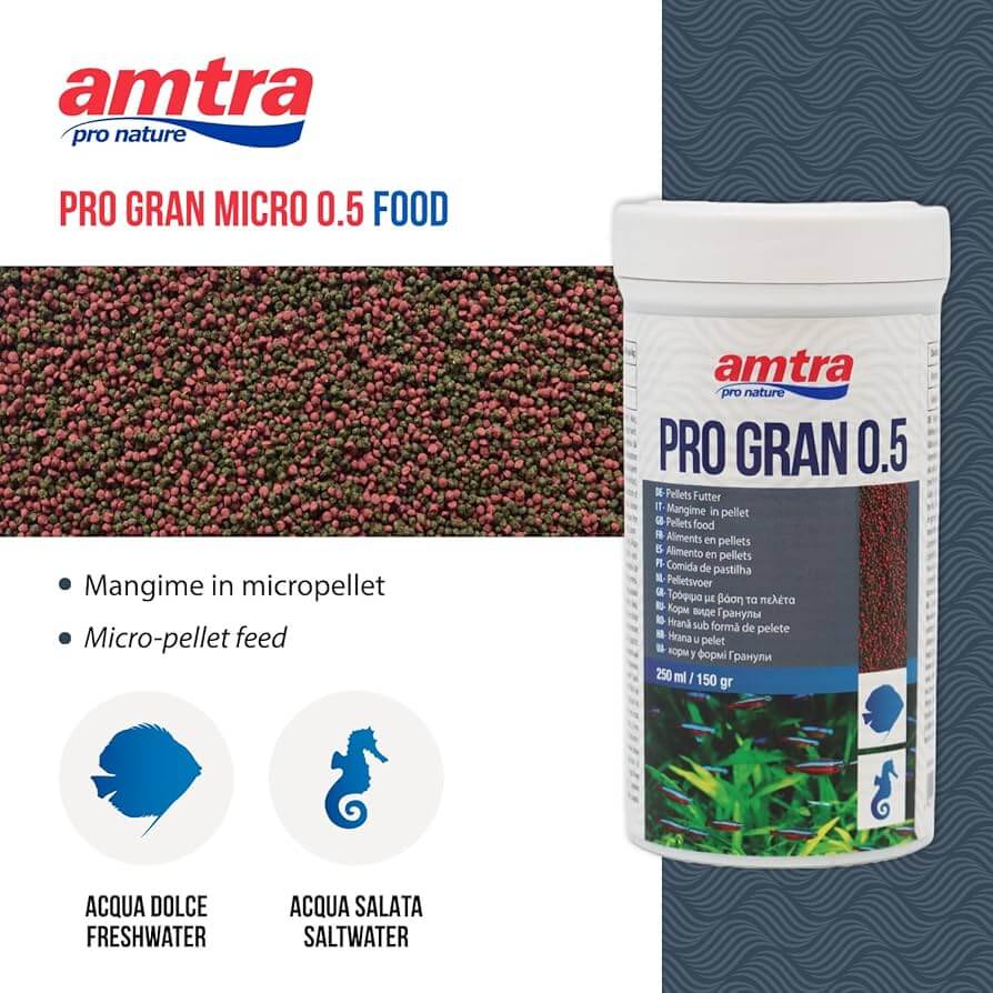 Hrana pesti acvariu granule Amtra Pro 0.5, 250 ml 3 De ce sa alegeti Hrana pesti acvariu granule Amtra Pro 0.5, 250 ml? Linia Amtra Pro este dezvoltata pe baza a 30 de ani de experienta in producerea hranei pentru pesti, garantand cea mai buna calitate. Aceasta formula profesionala combina expertiza nutritionala cu ingredientele naturale, oferindu-le pestilor dumneavoastra o hrana conforma cu natura lor. Specificatii produs: Tipologia produsului: Hrana granulata premium pentru pestii mici si medii. Cantitate: 250 ml / 150 g. Ingrediente principale: Faina de viermi, faina de hering, porumb, drojdie de bere, cartofi, minerale, varza. Origine: Fabricata in Uniunea Europeana.