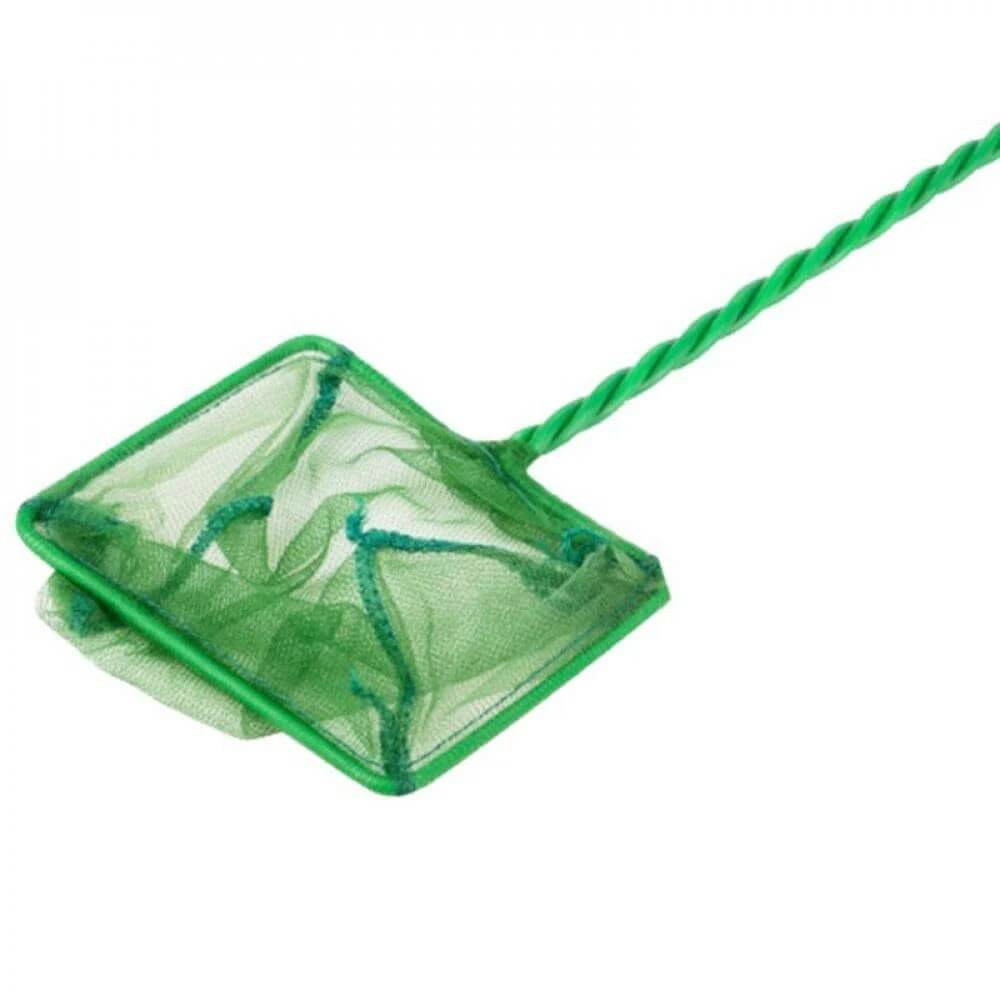 Minciog acvariu verde 12 cm Ocean Free 2 Minciog acvariu verde 12 cm Ocean Free, ideal pentru capturarea pestilor. Plasa pentru acvariu rezistenta, minciog pesti usor de folosit si durabil. Minciogul de acvariu verde 12 cm Ocean Free este alegerea ideala pentru orice pasionat de acvaristica. Acest minciog este conceput pentru a asigura capturarea usoara si sigura a pestilor din acvariu. Aceasta plasa de acvariu este realizata din materiale de calitate superioara, oferind o durabilitate crescuta si o manipulare usoara. Minciogul acvariu verde de 12 cm de la Ocean Free este ideal pentru acvarii mici si medii. Plasa fina si moale protejeaza pestii, prevenind ranirea acestora in timpul capturarii. Datorita dimensiunii compacte, acest minciog este usor de folosit chiar si in spatii reduse, facandu-l un instrument esential pentru orice acvarist. Calitatea superioara a materialelor asigura o durata lunga de viata, iar designul ergonomic permite o manevrare confortabila. Minciogul este rezistent la uzura si nu oxideaza in timp, mentinandu-si functionalitatea pe termen lung. Fie ca aveti nevoie sa capturati pesti pentru a-i muta intr-un alt acvariu sau pentru a-i examina indeaproape, acest minciog acvariu verde de 12 cm Ocean Free este un instrument esential in arsenalul oricarui acvarist. Plasa pentru acvariu este deosebit de utila nu doar pentru prinderea pestilor, ci si pentru manipularea diverselor obiecte din acvariu, cum ar fi decoratiunile sau plantele. Acest minciog pesti este un produs versatil si de incredere, perfect pentru utilizarea zilnica in intretinerea acvariilor. Indiferent daca sunteti un acvarist incepator sau experimentat, veti aprecia functionalitatea si durabilitatea acestui minciog acvariu verde 12 cm Ocean Free.