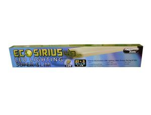 Lampa LED acvariu New Eco Sirius 40 cm, sistem led iluminare acvariu eficient. Perfecta ca lampa acvariu 40 cm sau de dimensiuni apropiate. Lampa LED Acvariu New Eco Sirius 40 cm – iluminare eficienta si durabila pentru acvariul tau Lampa LED acvariu New Eco Sirius 40 cm constituie solutia ideala pentru cei ce au nevoie sa asigure un iluminat de calitate superioara acvariului lor. Este un sistem led de iluminare acvariu eficient si durabil. Aceasta lampa acvariu de 40 cm este perfecta pentru acvariile mici si medii, oferind atat un consum redus de energie, cat si un iluminat intens, esential pentru bunastarea plantelor si pestilor. Caracteristici principale: Iluminare intensiva: Lampa LED acvariu New Eco Sirius utilizeaza 27 leduri Super Sun si 3 leduri Actinic Blue, care asigura un iluminat intens si de inalta calitate. Lampa are mod dual de iluminare. Aceasta lampa ofera atat lumina de zi (daylight) la 12000K, cat si lumina de noapte (moon light), creand un mediu natural si sanatos pentru acvariu. Eficienta energetica: Cu un consum de doar 7,2W, aceasta lampa acvariu 40 cm este foarte eficienta din punct de vedere energetic, inlocuind cu succes lampile, care sunt mai mari consumatoare de energie si produc caldura uneori excesiva. Optand pentru iluminat acvariu cu leduri se va evita supraincalzirea acvariului pe timpul verii. Design compact si durabil: Corpul lampii este confectionat din aluminiu, fiind ultra-subtire si rezistent. Acest design nu doar ca imbunatateste estetica acvariului, dar si contribuie la disiparea eficienta a caldurii, prevenind supraincalzirea acvariului. Sistem de prindere versatil: Lampa vine echipata cu un sistem culisant de prindere, care permite montarea acesteia pe acvarii cu o lungime de pana la 40 cm, dar si pe acvarii mai mici, oferind flexibilitate maxima in instalare. Dimensiuni compacte: 40,4 cm (Lungime) x 9 cm (latime) x 2 cm (grosime). Culoare lampa: argintiu. Beneficii: Iluminat optim pentru plante si pesti: Lampa LED acvariu New Eco Sirius 40 cm asigura un iluminat perfect echilibrat, favorizand cresterea plantelor si mentinand un habitat sanatos pentru pesti. Durabilitate si siguranta: Aceasta lampa LED este extrem de durabila si nu emite gaze toxice, fiind o alegere sigura si prietenoasa cu mediul inconjurator. Control al supraincalzirii: Datorita tehnologiei LED, lampa nu supraincalzeste acvariul, pastrandu-l la o temperatura constanta si sigura, chiar si in timpul verii. Noua generatie de lampi led Aqua Zonic Sirius din care face parte aceasta lampa implica cele mai recente tehnologii de fabricatie si iluminare. Ledurile utilizate sunt diode emitatoare de lumina ce asigura un iluminat intens si de calitate pentru un efect maxim asupra necesitatilor de iluminare ale unui acvariu. Un consum extrem de redus de energie electrica inlocuind cu succes intensitatea luminoasa a lampilor metal-halide mari consumatoarte de energie electrica si o sursa enorma de caldura in acvariu. Aplicatii: ​ Lampa LED acvariu New Eco Sirius 40 cm este potrivita pentru acvarii de dimensiuni mici si medii, fiind ideala pentru acvarii plantate sau cele cu pesti tropicali care necesita un iluminat de calitate. Cu un sistem led de iluminare acvariu eficient si usor de instalat, aceasta lampa este alegerea perfecta pentru pasionatii de acvaristica care doresc sa ofere cele mai bune conditii pentru plantele si pestii lor. Optand pentru Lampa LED acvariu New Eco Sirius 40 cm, vei beneficia de un iluminat intens, eficient energetic si durabil, contribuind la un acvariu vibrant si sanatos.