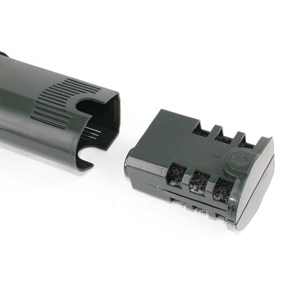 Filtru de apa pentru acvariu maxim 80 litri Boyu 11 Filtru de apa pentru acvariu Boyu FP-18E internal filter – ideal pentru acvarii de maxim 80 litri. Filtru acvariu electric, eficient si compact.