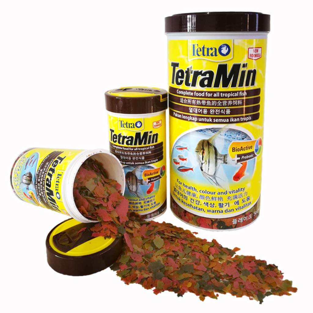 Hrana pesti exotici TetraMin fulgi 250ml 2 Ofera-le pestilor tai exotici si ornamentali o hrana premium care combina nutritia optima cu tehnologia avansata pentru sanatate si vitalitate. Alege Hrana pesti exotici TetraMin fulgi 250ml pentru rezultate exceptionale in ingrijirea pestilor tai!