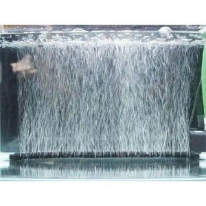 Perdea pentru aer acvariu de 120 cm cu bule fine, ideala pentru oxigenare eficienta si decor spectaculos in acvarii mari. Fabricata din material cauciucat durabil, compatibila cu pompe standard.
