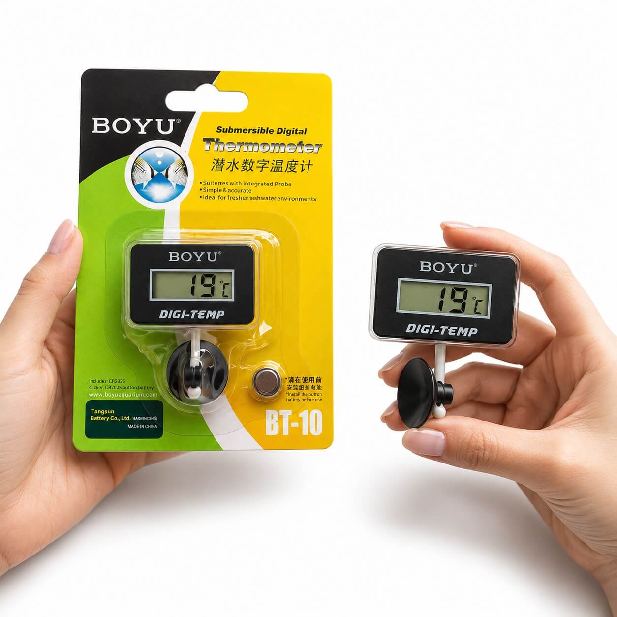 Termometru acvariu electronic Boyu, submersibil pentru apa 4 Termometru acvariu electronic Boyu BT-10 prezentat alaturi de ambalajul original