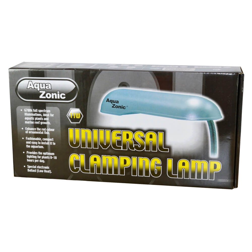 Lampa iluminare acvariu Aqua Zonic 11W argintie 2 Lampa iluminare acvariu Aqua Zonic 11W argintie, lampa de acvariu eficienta, ideala pentru iluminarea acvariilor de max 45L, asigura iluminat optim. Lampa pentru acvariu Aqua Zonic 11W argintie este solutia ideala pentru iluminarea acvariilor de pana la 45 litri. Aceasta lampa de acvariu combina eficienta energetica cu un design compact si elegant, fiind usor de instalat si utilizat. Cu un spectru de lumina de 6700K, Lampa pentru iluminare acvariu marca Aqua Zonic 11W argintie asigura conditii optime pentru cresterea plantelor acvatice si intensifica pigmentul rosu al pestilor exotici, contribuind astfel la un aspect vibrant al acvariului. Lampa cu bec PL de 11W care ofera un iluminat uniform si puternic. Pierderile de lumina sunt reduse la minimum datorita interiorului reflectorizant al lampii. Aceasta lampa acvariu are transformator electronic care asigura un consum redus de energie electrica si randament maxim, fiind astfel o solutie ce economiseste energie electrica. O lampa excelenta pentru iluminarea corecta a acvariilor. Sistemul de prindere este usor de utilizat, permitand fixarea lampii pe aproape orice tip de acvariu. Caracteristici principale: Lampa iluminare acvariu cu spectru complet de 6700K, ideala pentru plante acvatice. Design compact si culoare argintie, potrivit pentru acvarii moderne. Consum redus de energie, doar 11W, cu cablu electric prevazut cu intrerupator. Dimensiuni: Lungime unitate iluminare: 27,5 cm. latime unitate iluminare: 5,8 cm. Inaltime unitate iluminare: 3 cm. Inaltimea minima la care se ridica lampa dupa montarea pe acvariu: 6,5 cm. Aceasta lampa acvariu este perfecta pentru pasionatii de acvaristica care doresc o solutie eficienta si estetica pentru iluminarea acvariilor de dimensiuni mici si medii. Aceasta lampa este ideala pentru acvaristi care doresc sa asigure conditii ideale pentru flora si fauna din acvariul lor, oferind in acelasi timp un element de design care completeaza aspectul general al spatiului.