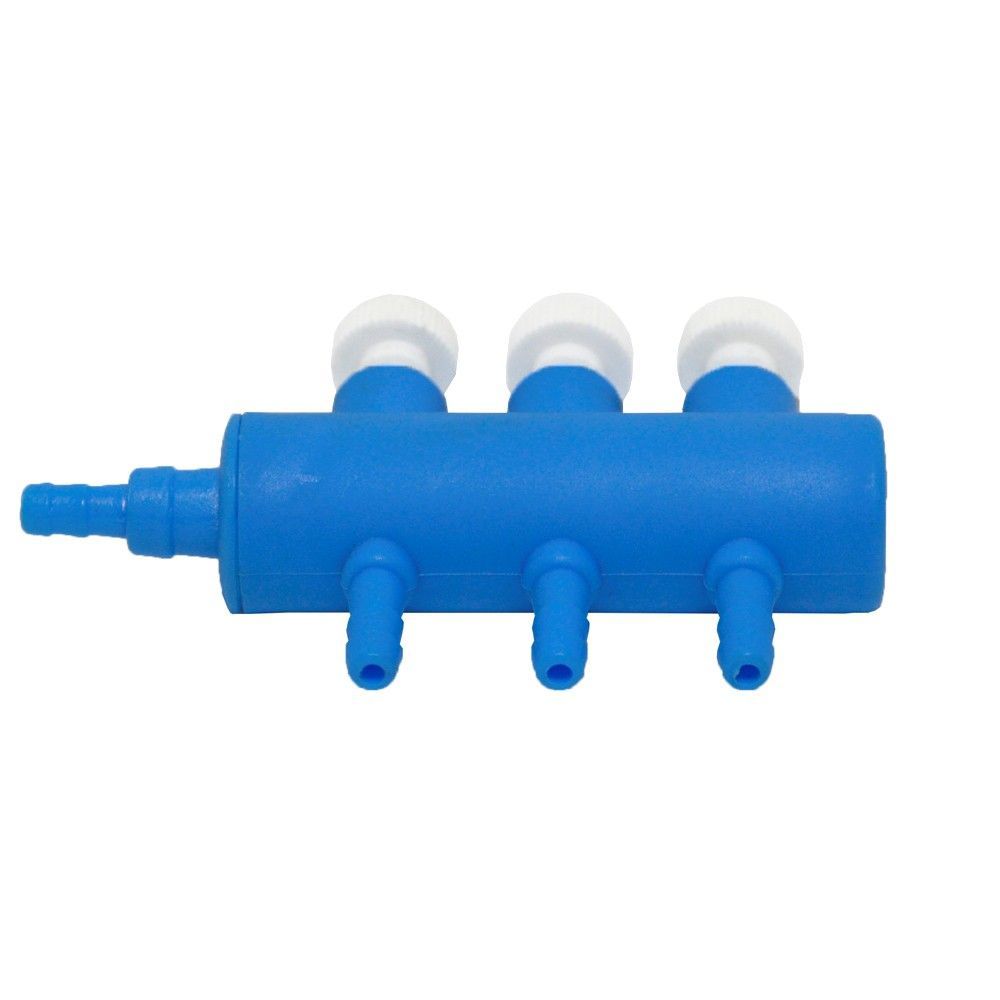 Aplicatii recomandate pentru Teu aer distribuitor cu 3 robineti Acvarii cu multiple accesorii: Foloseste acest distribuitor aer sistem aerare pentru a conecta si controla pietre de aer, filtre interne sau decoratiuni acvatice. Sisteme complexe de aerare: Perfect pentru aplicatii mai mari care necesita distribuirea aerului catre mai multe puncte, cum ar fi acvarii de dimensiuni medii sau mari. Terarii si alte medii care necesita aerare: Acest produs este versatil si poate fi utilizat si in alte medii care necesita o aerare eficienta si controlata. Alimentare decoratiuni cu bule de aer: Ofera un aspect estetic acvariului tau prin utilizarea accesoriilor decorative care produc bule, alimentate direct prin acest distribuitor de aer. Specificatii tehnice detaliate Material: Plastic de inalta calitate, rezistent la uzura. Numar de iesiri: 3, fiecare cu reglaj aer individual. Compatibilitate: Pentru furtunuri de aer cu diametrul interior de 4 mm. Dimensiuni: Lungime: 84 mm. Grosime corp: 20 mm. Inaltime: 53 mm. De ce sa alegi Teu aer distribuitor cu 3 robineti? Acest teu aer distribuitor este solutia perfecta pentru acvaristi si utilizatori care doresc o distributie precisa si eficienta a aerului. Controlul individual al debitului pentru fiecare iesire, alaturi de compatibilitatea universala, il face o alegere excelenta pentru orice sistem de aerare. Fie ca ai un acvariu personal sau o instalatie mai complexa, acest produs iti ofera toate beneficiile de care ai nevoie pentru a asigura un mediu sanatos si bine aerat. Designul sau compact si materialele durabile il recomanda pentru utilizare zilnica, fara probleme de intretinere. Concluzie Daca esti in cautarea unei solutii eficiente pentru distributia aerului, Teu de aer distribuitor cu 3 robineti este alegerea ideala. Cu reglaj aer individual, materiale rezistente si un design ergonomic, acest distribuitor de aer te ajuta sa creezi un mediu optim in acvarii sau alte sisteme care necesita aerare. Imbunatateste performanta sistemului tau de aerare si bucura-te de un produs fiabil si usor de utilizat. Comanda acum Teu aer distribuitor cu 3 robineti si asigura-ti controlul total asupra fluxului de aer!