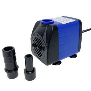Mini pompa apa 220V submersibila 600 l/h si foarte sigura in lucrul cu apa, o pompa submersibila avand norma de protectie IP68. Inaltimea maxima a coloanei de apa ridicata: 120 cm conform declarației producătorului. Putere electrica: 8W. Este o pompa de recirculare a apei ce are ca utilizare mini fântânile arteziene de apartament, crearea unor mici căderi de apă cât și acvarii de apă dulce pentru circularea apei din acvariu. Cauti o solutie eficienta pentru recircularea apei? Mini pompa apa 220V submersibila este ideala. Cu o capacitate de 600 l/h si o inaltime de ridicare a apei de pana la 120 cm, aceasta pompa submersibila e perfecta pentru orice proiect mic de acasa. Cu norma de protectie IP68, aceasta mini pompa submersibila e super sigura in contactul cu apa. Consuma doar 8W, facand-o economica si eficienta pentru utilizare zilnica. Ideala pentru fantani arteziene de apartament sau acvarii de apa dulce, aceasta pompa iti va revitaliza spatiul. Simplu de montat, aceasta mini pompa apa 220V iti permite sa te bucuri rapid de beneficiile ei. Mentine apa in miscare si asigura un mediu sanatos pentru pestii tai cu aceasta pompa submersibila. Alege mini pompa submersibila pentru eficienta, siguranta si un mediu aquativ vibrant. O pompă submersibilă excelentă în a se folosi ca pompă fântână arteziană mică. Dimensiunile reduse și debitul reglabil fac din acesta alegerea ideală. Este recomandată de asemenea celor ce vor sa își construiască o mini fântână arteziană de apartament. Nu rămâne decât să i se monteze un dispersor de apă pentru a se obține efectul de fântână arteziană. Nu necesită operațiuni de mentenanță și poate funcționa nonstop ani de zile. Pompă de recirculare continua a apei. Detalii tehnice: Debit maxim: 600l/h Înălțimea maximă a coloanei de apă ridicată: 120 cm conform declarației producătorului. Înălțimea reală a coloanei maxime de apă ridicată conform măsurătorilor efectuate de noi: 145 cm. Consum electric: 8 W Lungimea cablului electric de alimentare: 135 cm. Dimensiuni: 6,5 cm (Lungime) x 4,5 cm (lățime) x 5,5 cm (înălțime). Tensiune alimentare: 220V Pompa de apă vine echipată cu 2 ștuțuri cu următoarele diametre: 9 mm și 13 mm.