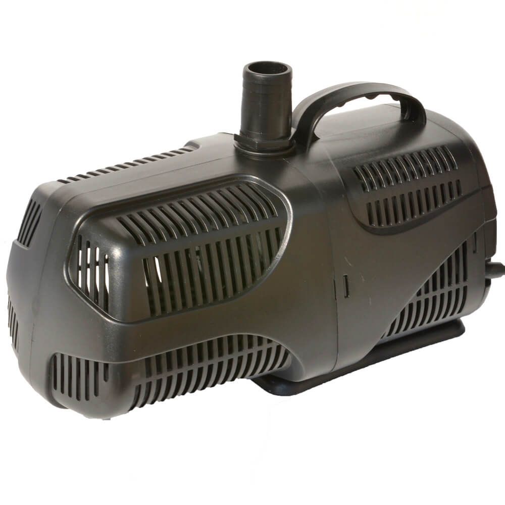Pompa submersibila iaz 6000 l/h 2 Pompa submersibila iaz 6000 l/h ce se preteaza atat ca pompa recirculare cat si ca pompa cascada decorativa sau pompa arteziana. Pompa sumersibila cu cablu alimentare lung de 5 metri. Pompă de apă submersibilă pentru acvarii, iazuri sau fântâni arteziene cu ax ceramic ce se poate folosi atât în apă dulce cât și în apă sărată. Pompa arteziana care se va utiliza acoperită în totalitate de apă. Fabricată din materiale de calitate ce-i garantează funcționarea în siguranță în mediul acvatic. Rotor cu magnet permanent ce asigură eficiența maximă motorului electric sincron. Pompa submersibila iaz 6000 l/h ce nu necesită întreținere deosebită. Pompa și componentele sunt ușor de curățat atunci când este nevoie. Model: SPA-6000/A Voltaj: AC 230V. Frecvență: 50 Hz. Consum de energie electrică: numai 105 W. Debit maxim: 6000 Litri / Oră. Înălțimea coloanei maxime de apă ridicată: 5,2 metri. Diametrul ștuțului de evacuare a apei: 1 Inch. Dimensiuni: 333 X 172 X 213 mm. Lungimea cablului electric: 5 metri.