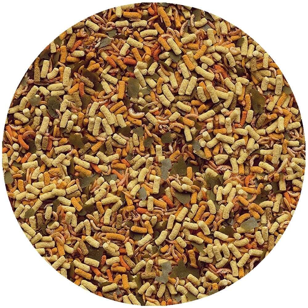 Mancare pesti Tetra Pond Glodfish Mix 4l 2 Detalii granulatie Tetra Pond Glodfish Mix 4l, mancare pentru pesti de balta cu gammarus, ideala ca mancare pesti si mancare carasi.
