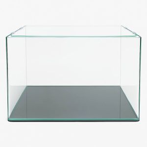 Acvariu 50l ideal pentru acasa sau birou, cu design curbat si capac inclus. Perfect ca acvariu pesti mare, face parte din gama de acvarii pentru pesti disponibile in magazin online acvarii. Alege un acvariu cu capac durabil din sticla de calitate, parte din oferta de vanzari acvarii.