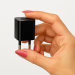 Adaptor USB priza universal ideal pentru incarcator priza compatibil cu Adaptor USB filtru acvariu, Adaptor USB incalzitor acvariu si Adaptor USB lampa acvariu. Ofera alimentare constanta si protejata pentru accesoriile tale de acvariu.
